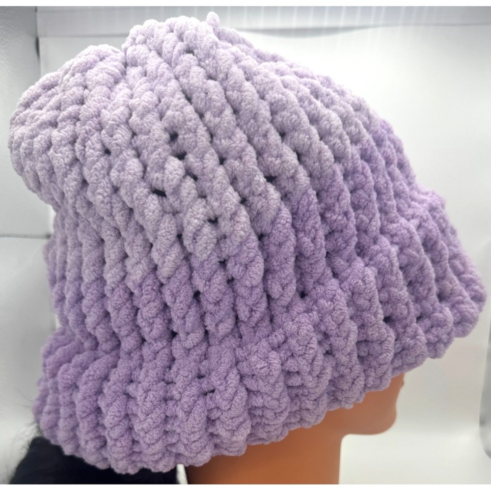 Handmade Chunky Knit Beanie Hat Thick Winter Cap Lavender Purple One Size - Picture 4 of 6